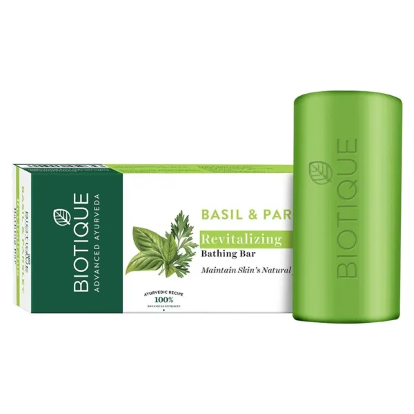 Biotique Advanced Ayurveda Basil & Parsley Revitalizing Bathing Bar 150G